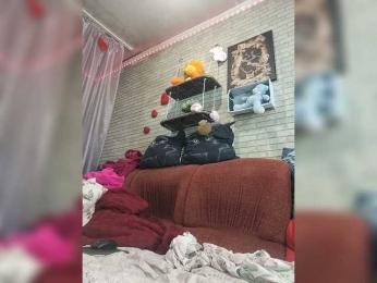 Lina-a-13 webcam model stream image