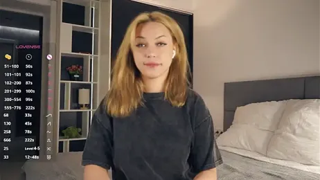 KateDolphin webcam stripchat model stream image