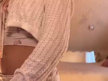 uwunikaa webcam chaturbate model stream image