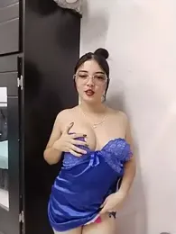 Valeria_allurin webcam model stream image