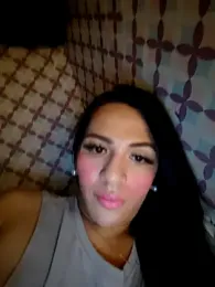 Yourbabyshane webcam model stream image