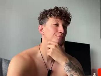 lyon_power_ webcam chaturbate model stream image