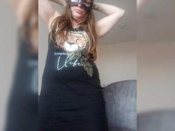 Silverrr32 webcam model stream image