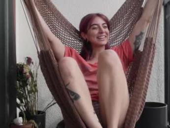 lizmreow webcam model stream image