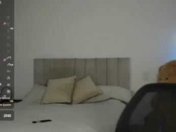 mmmayra_0x webcam model stream image