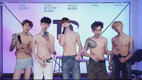 Apex-Yboy webcam stripchat model stream image
