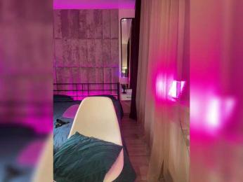 FreyaGreen webcam bongacams model stream image