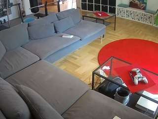 voyeurcam-julmodels-living-3 webcam model stream image