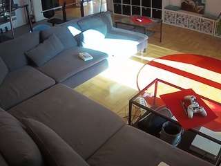 voyeurcam-julmodels-living-3 webcam model stream image