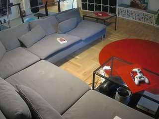 voyeurcam-julmodels-living-3 webcam model stream image