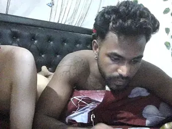 Hunkytop webcam model stream image