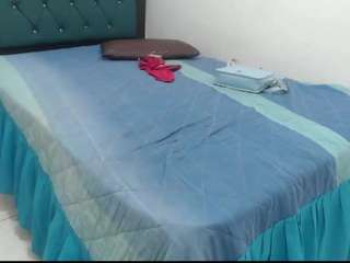 zulyyth webcam model stream image
