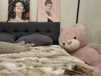 dolly-ll webcam bongacams model stream image