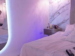 Luciana Moretti webcam model stream image