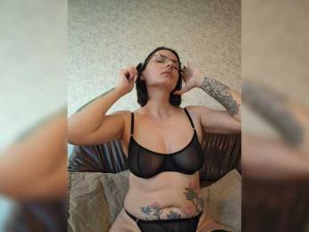 Flammeee webcam model stream image