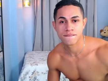 thirstmen_ webcam model stream image