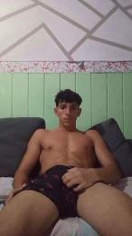 munir19001 webcam model stream image