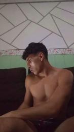 munir19001 webcam model stream image