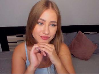 Primrose webcam bongacams model stream image