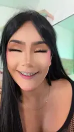 Vale_Prada webcam model stream image