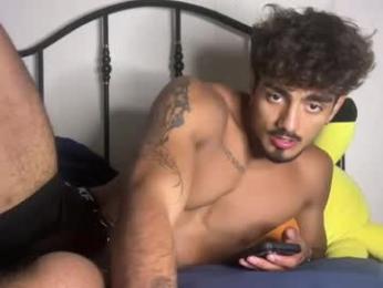 avamo2 webcam model stream image