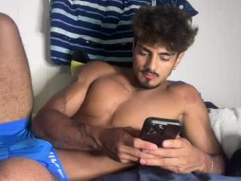 avamo2 webcam model stream image