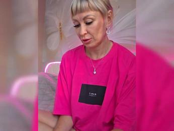 Love-Blondi webcam bongacams model stream image