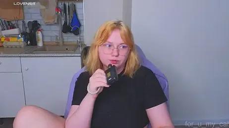 soft_focus webcam stripchat model stream image