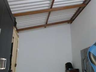 yohatinelly webcam camsoda model stream image