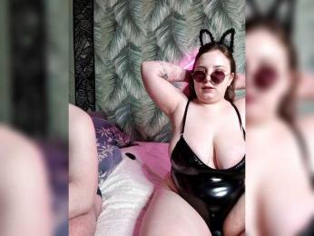 Red-rooms webcam model stream image