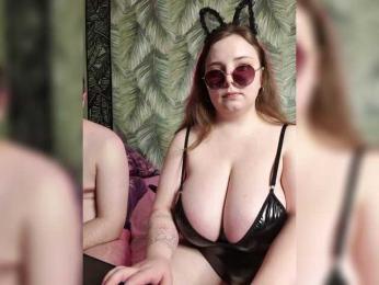 Red-rooms webcam model stream image