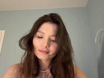 hazelhartshorn webcam model stream image