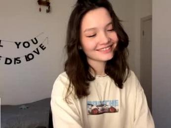 hazelhartshorn webcam model stream image