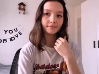 hazelhartshorn webcam model stream image