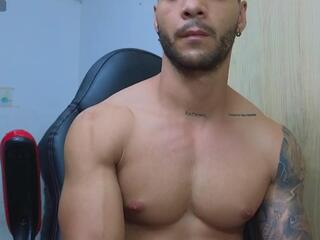 Ethan G webcam model stream image