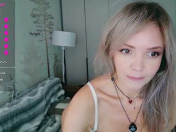 Red_Rose_98 webcam model stream image
