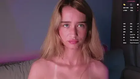 AliviaWithLove webcam preview