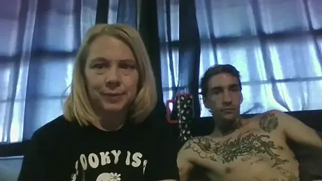 2-BLUNT-CUNTS webcam stripchat model stream image