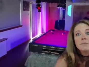 derrick_and_brittany webcam model stream image
