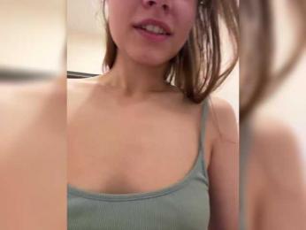 Armura webcam bongacams model stream image