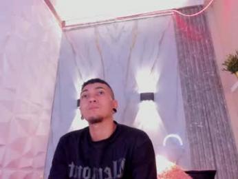 logan_and_rachel webcam chaturbate model stream image