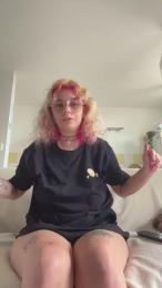 Emy_2002 webcam model stream image