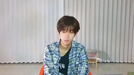 buding-001 webcam stripchat model stream image