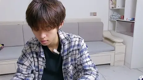 buding-001 webcam stripchat model stream image