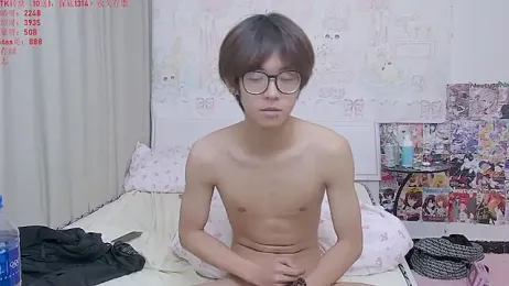 buding-001 webcam stripchat model stream image