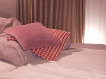 pauline_7 webcam chaturbate model stream image