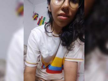 skinny333 webcam bongacams model stream image