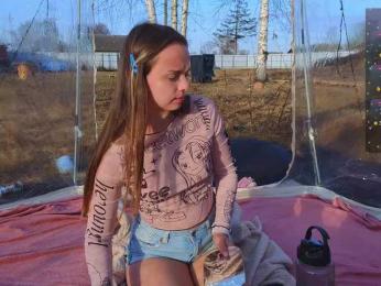 misss-vikki webcam model stream image