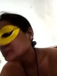 Gullapi webcam model stream image