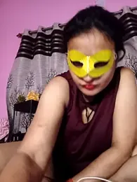 Gullapi webcam model stream image